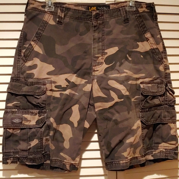 Lee Shorts 4 For 25 Deal Lee Dungarees Mens Camo Cargo Shorts Size